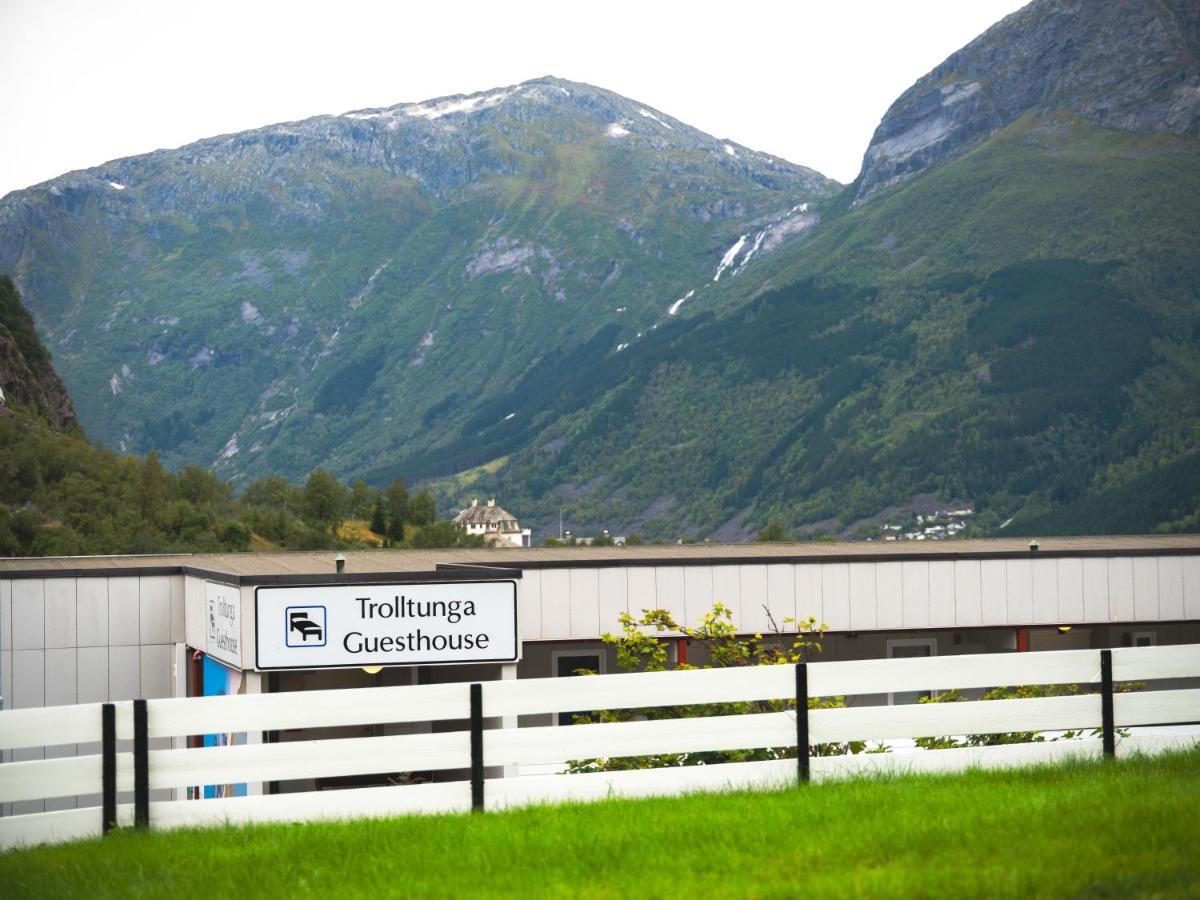 Trolltunga Hostel ティッサダル エクステリア 写真